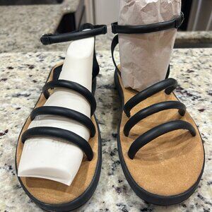 Clarks Black Strappy Flat Sandals
